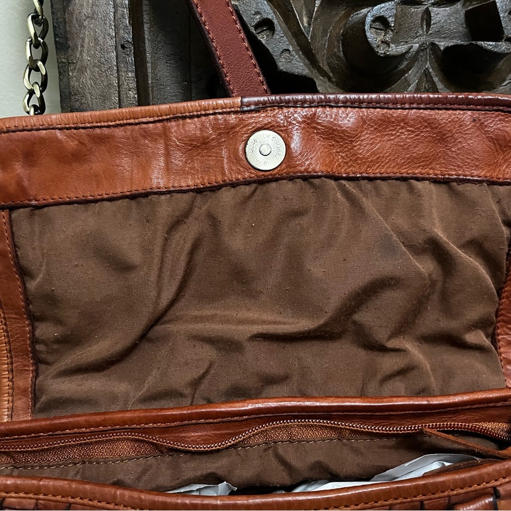Woven Leather Shoulder Bag in Rich Brown - Picture 6 of 9